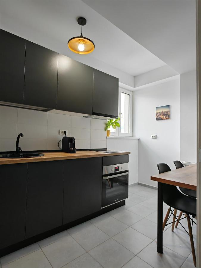 Sunset Bucharest 84 Apartment Exterior photo