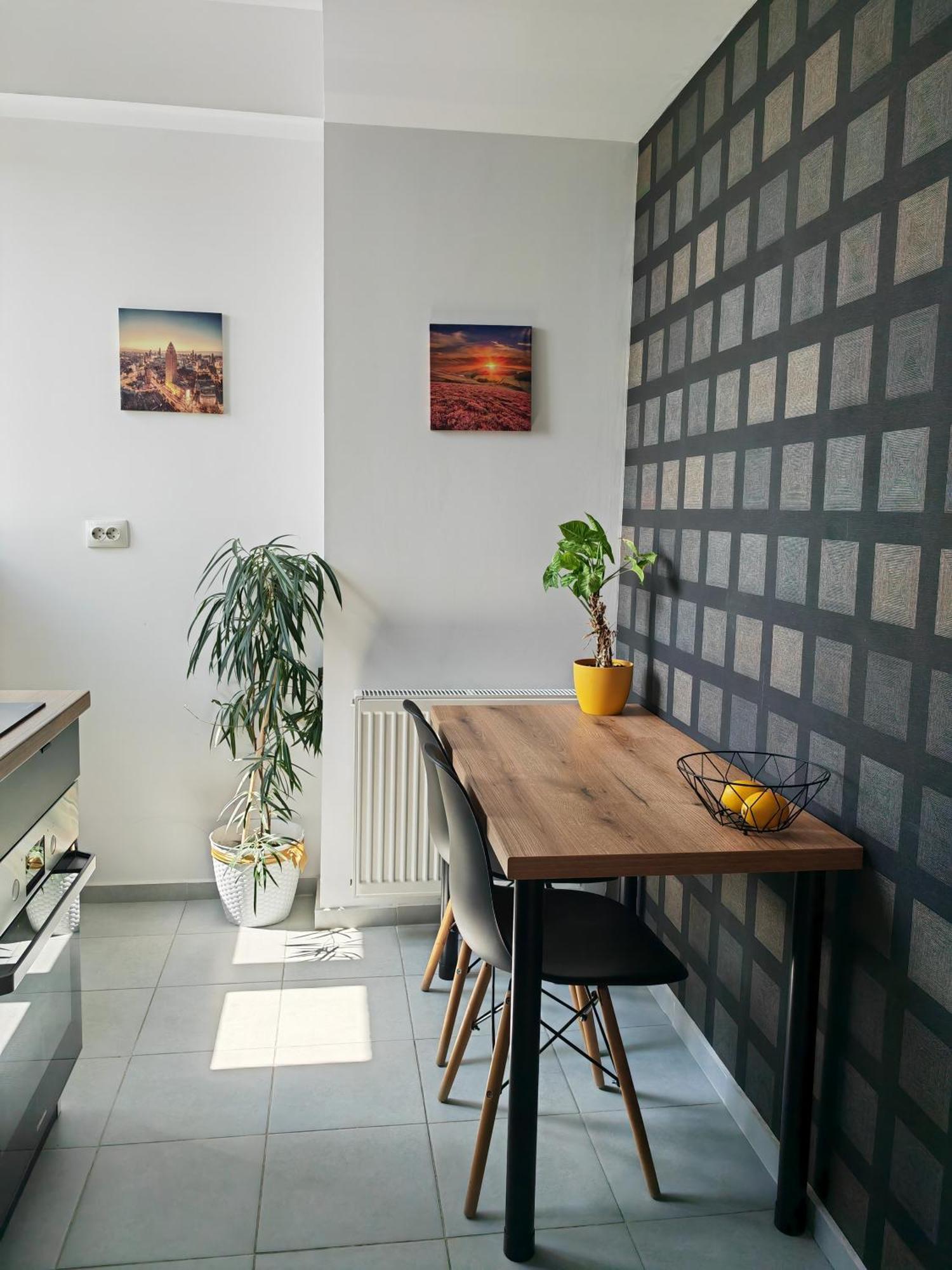 Sunset Bucharest 84 Apartment Exterior photo